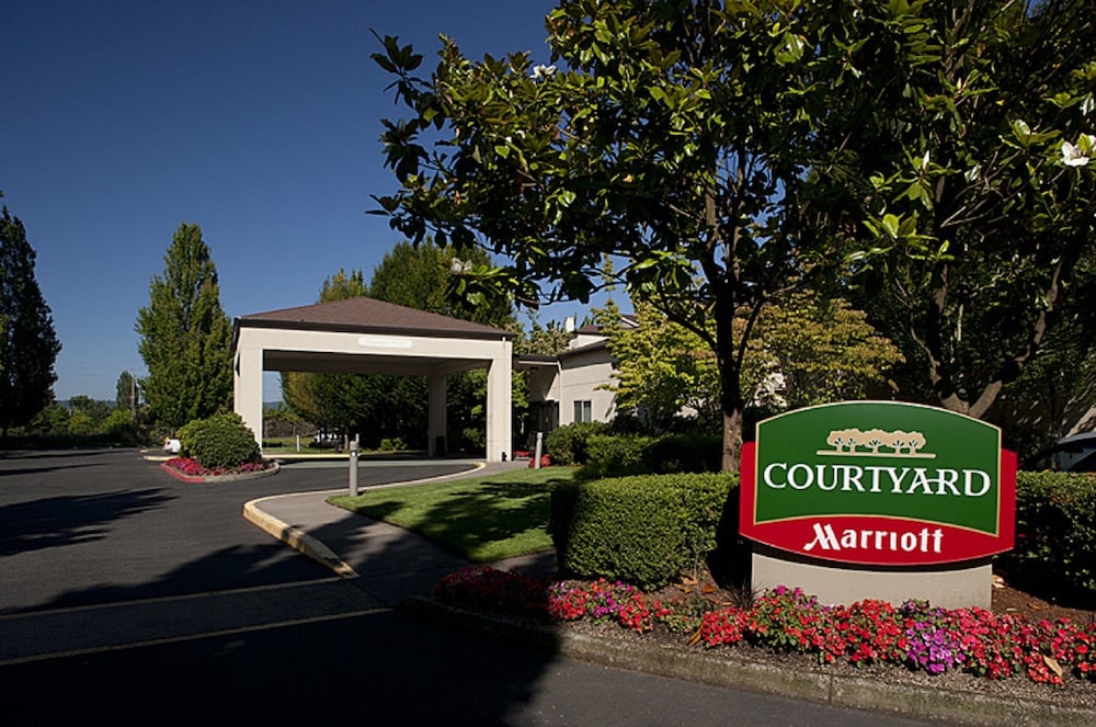 Courtyard By Marriott Portland Hillsboro