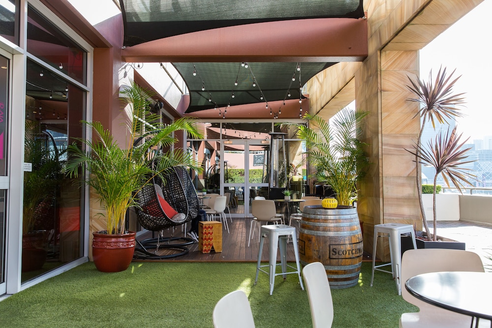 Terrace/patio, ibis Sydney Darling Harbour