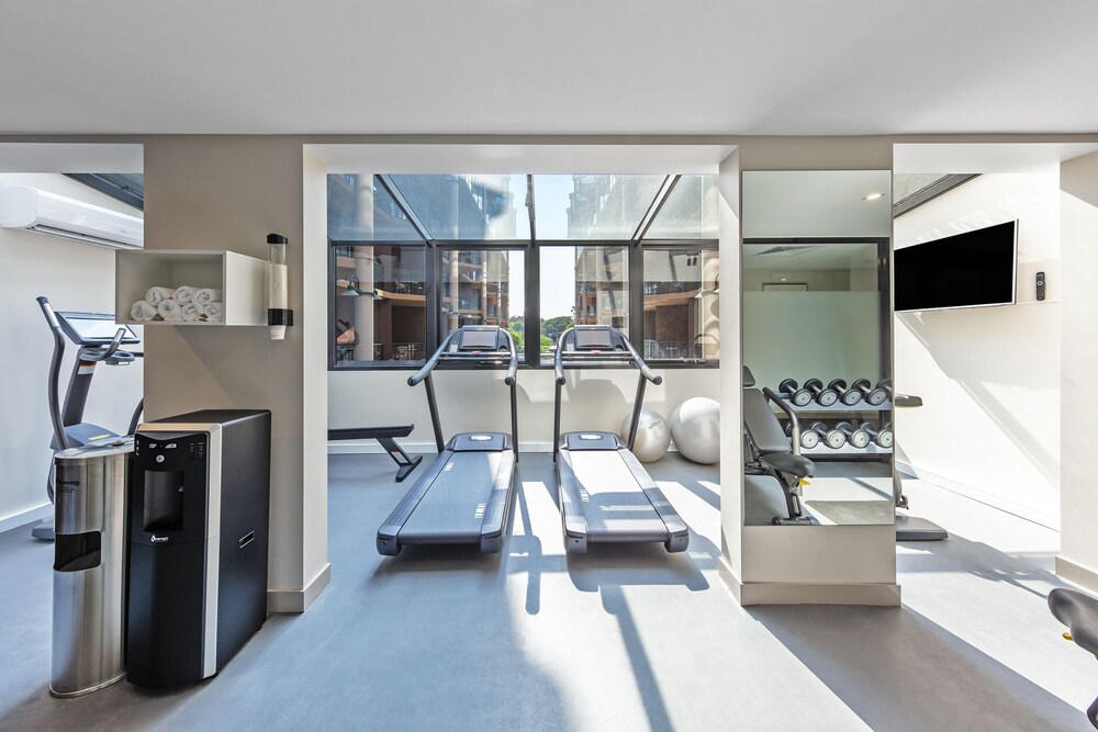 Gym, Amora Hotel Riverwalk Melbourne