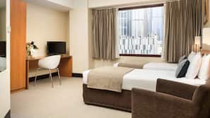 In-room safe, desk, iron/ironing board, free cribs/infant beds