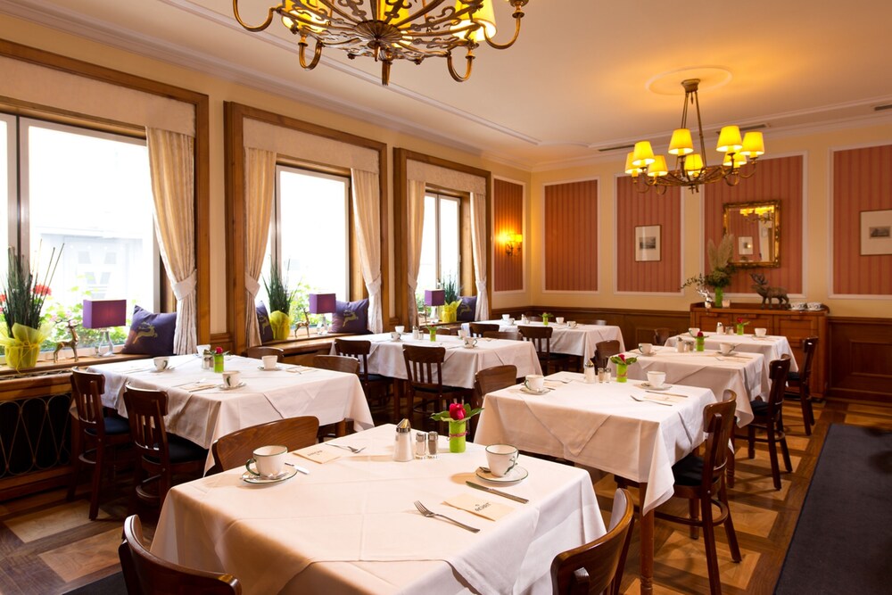 Photo - Zum Hirschen Salzburg