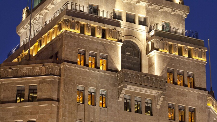 Fairmont Peace Hotel
