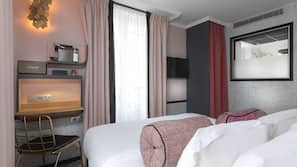 Premium bedding, pillow top beds, in-room safe, desk