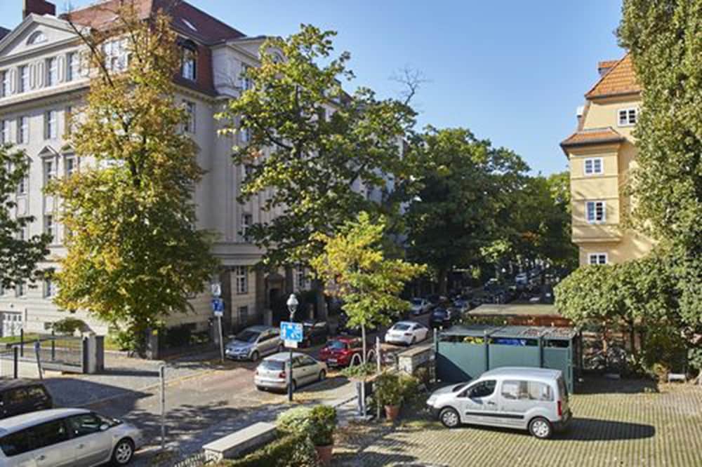 Hotel Villa Kastania Berlin Hotel Villa Kastania Berlin