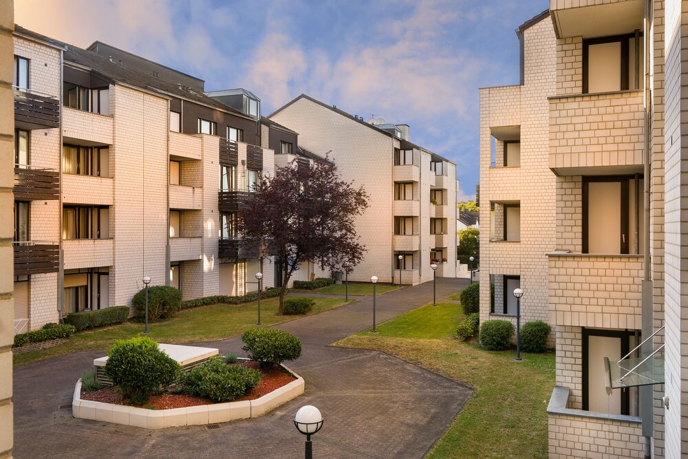 Acora Hotel Und Wohnen Bonn In Bonn Hotel Rates Reviews