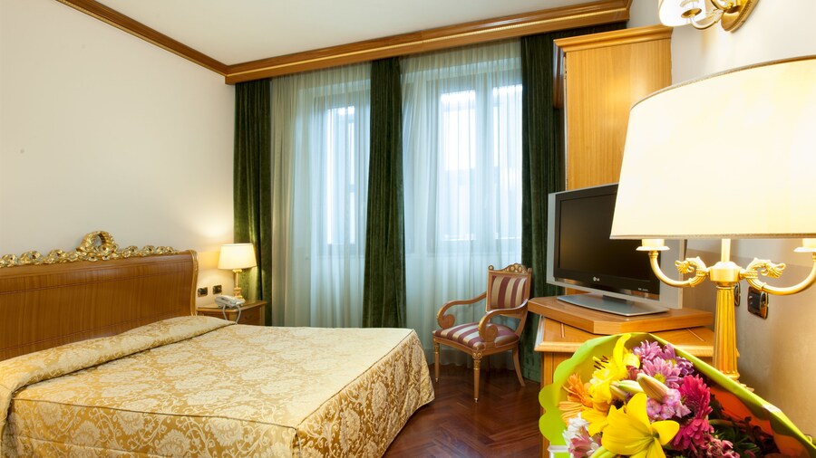 Marconi Hotel