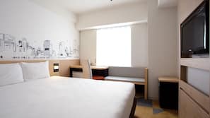 Premium bedding, down comforters, desk, blackout drapes