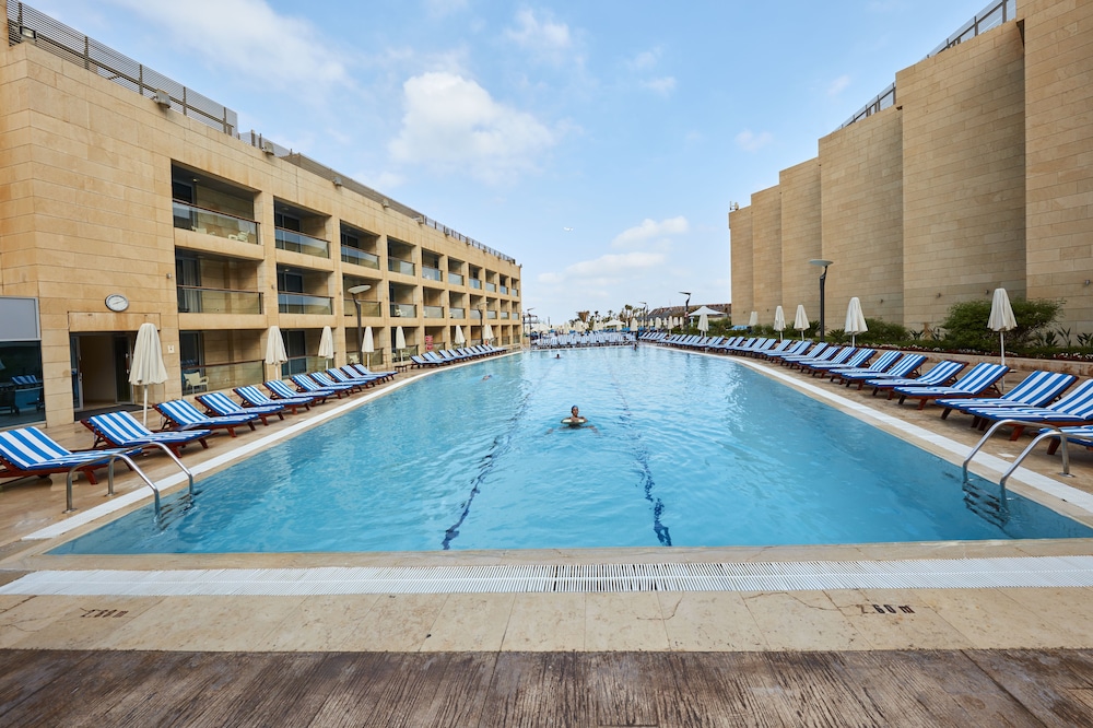 Coral Beach Hotel And Resort Beirut In Beirut Expedia