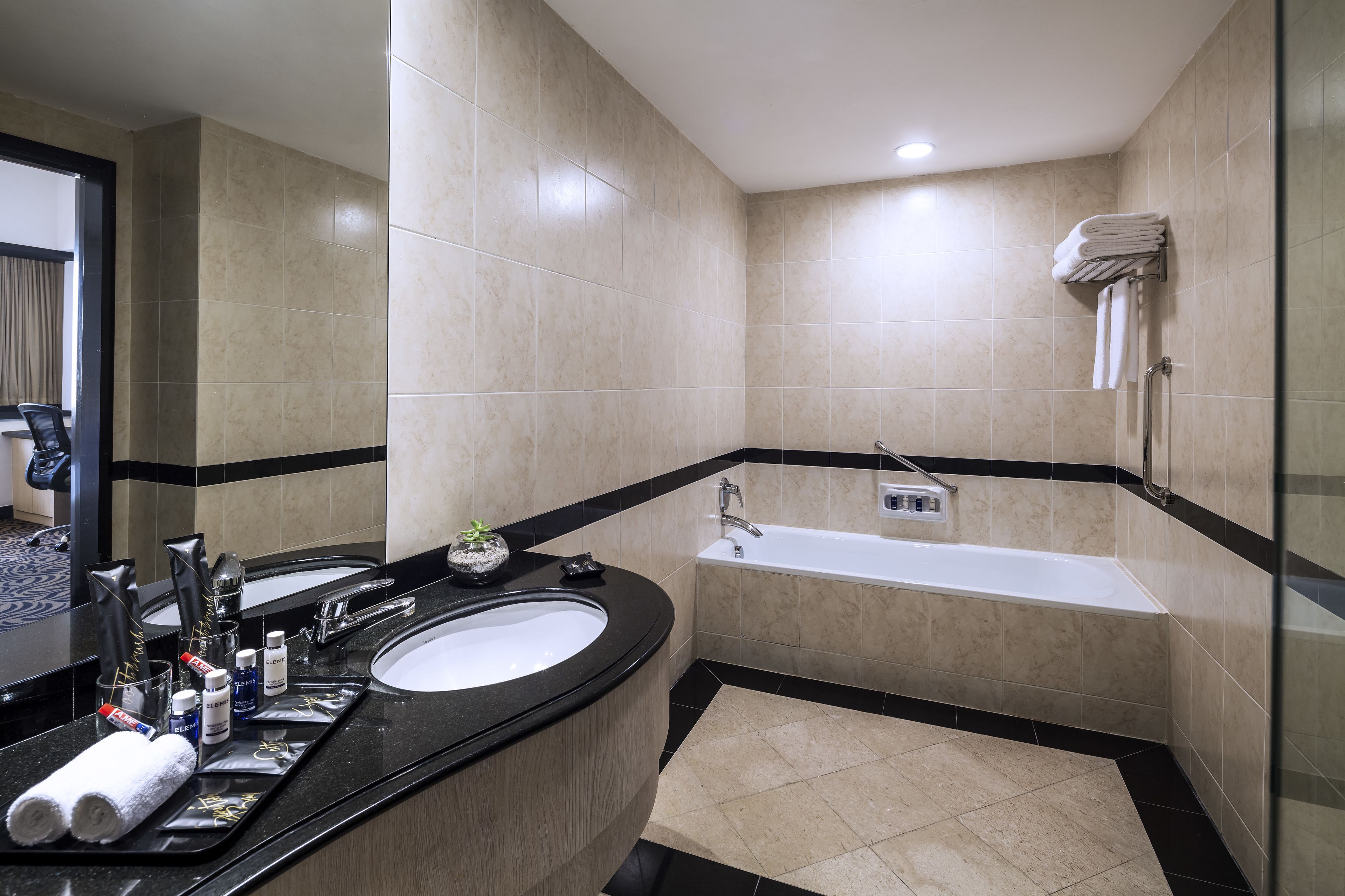 フラマ リバーフロント Sg Clean 口コミ 部屋写真 料金 お得情報 エクスペディア