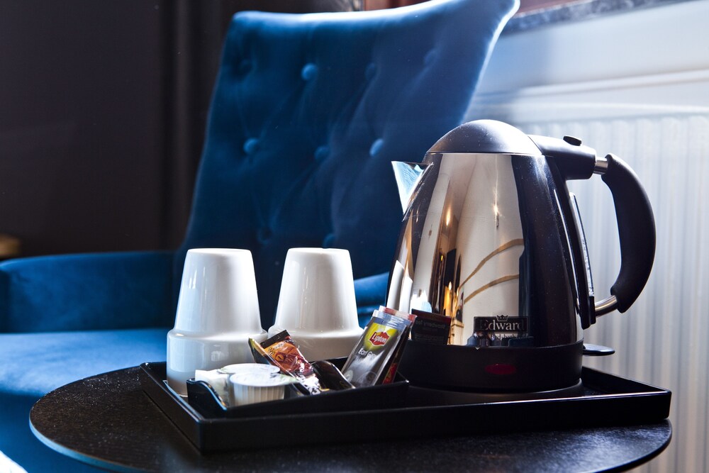 Coffee and/or coffee maker, Hotell Heden