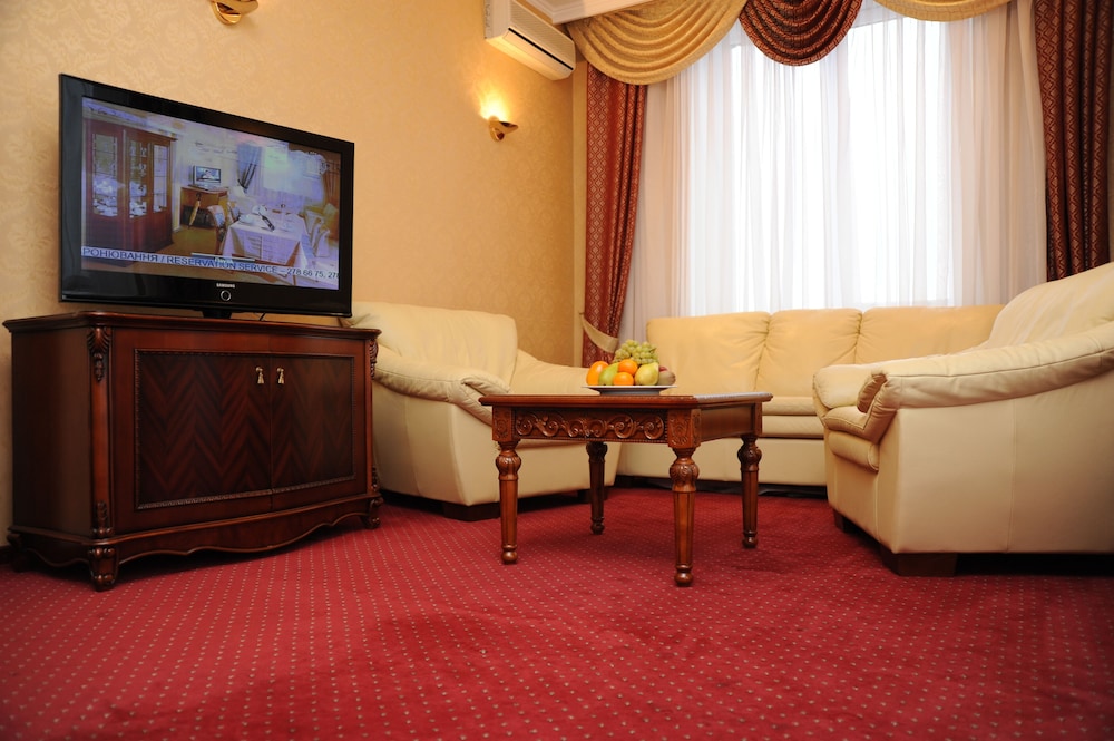 Photo - Ukraine Hotel