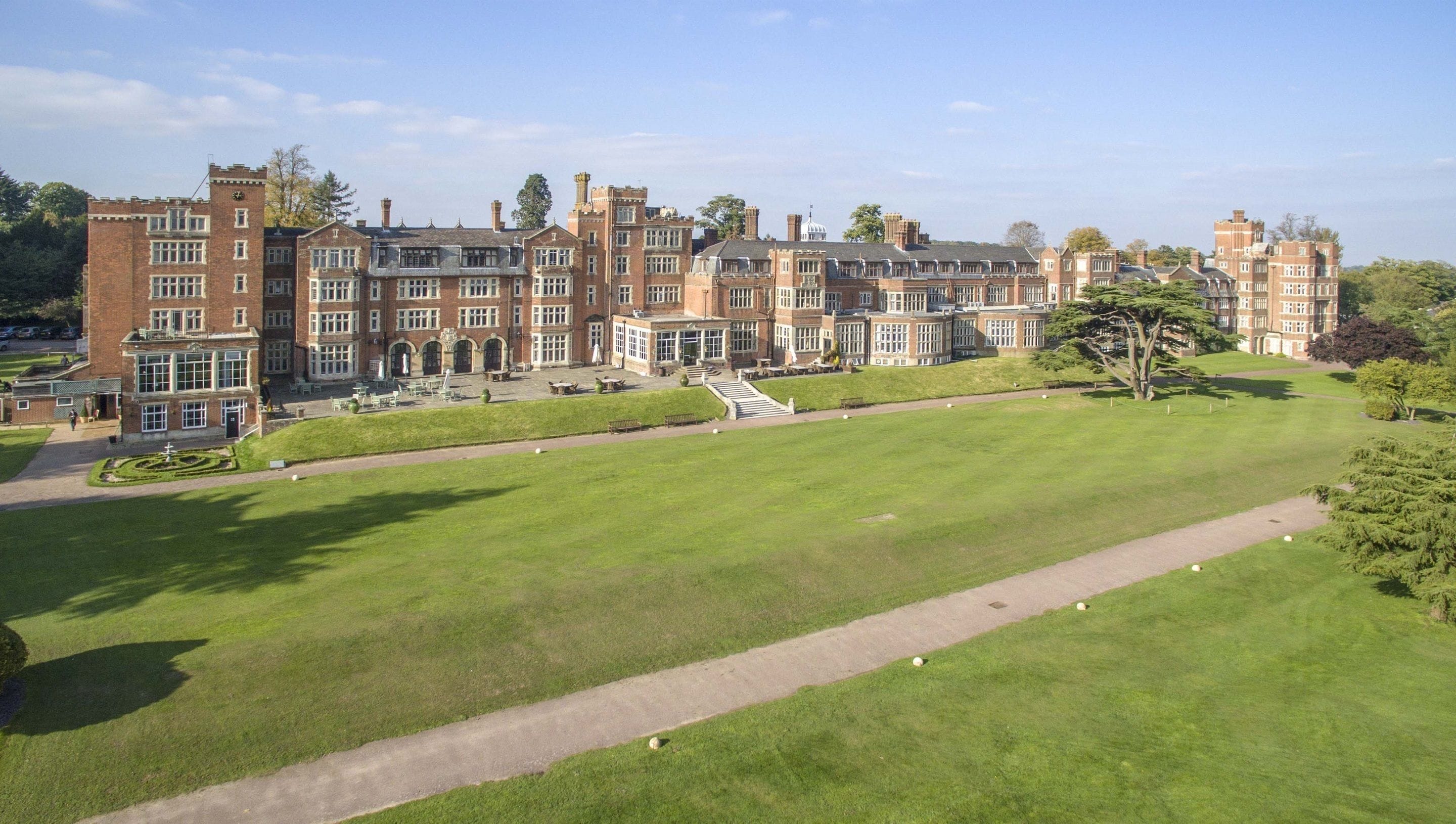德維爾瑟爾登莊園飯店 (De Vere Selsdon Estate) 伦敦 - GBR - 优惠订房和住客点评 | 智游网 Expedia.com.uk in Ashburn, United States