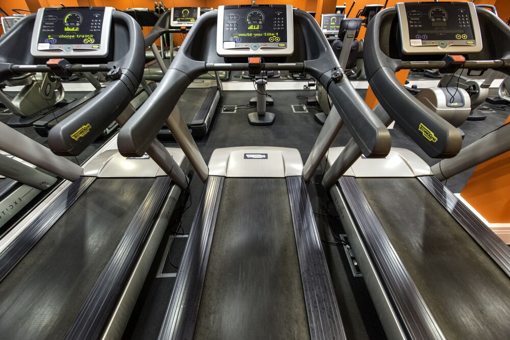 Fitness facility, Crowne Plaza London Ealing, an IHG Hotel