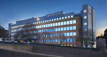 Crowne Plaza London Ealing, an IHG Hotel