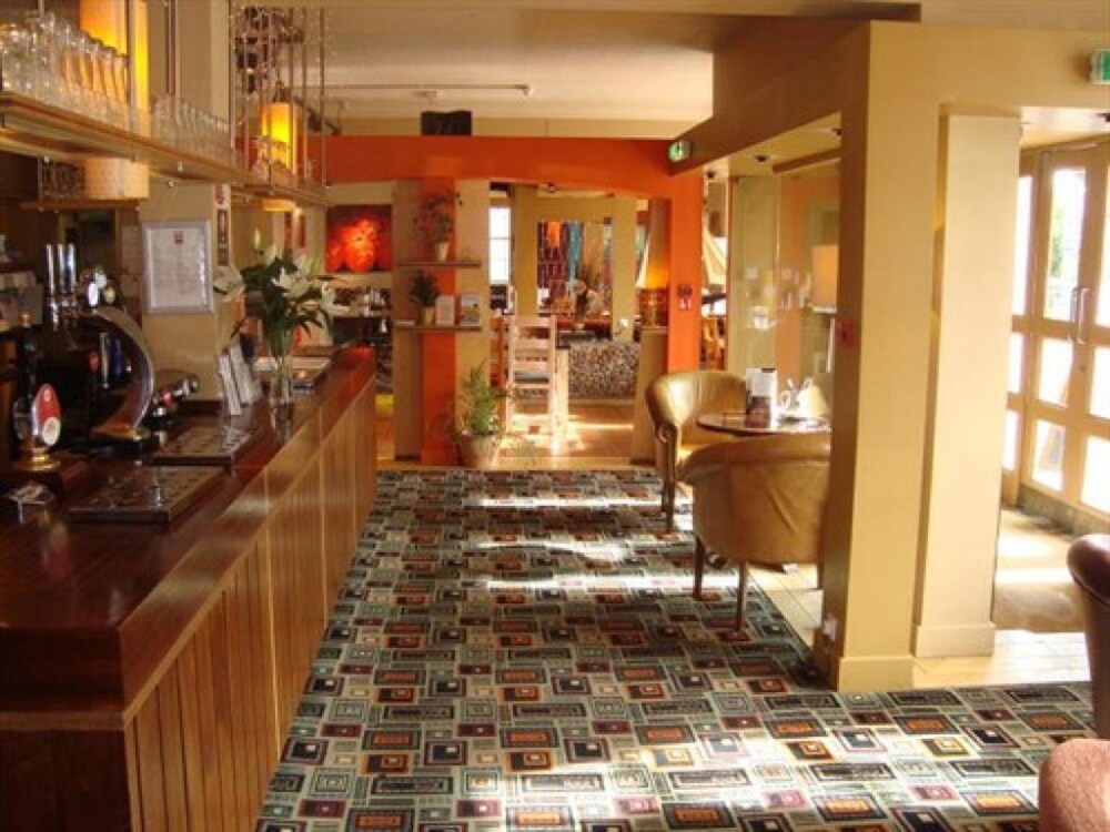 Reception, The Broadway Hotel