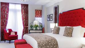 In-room safe, desk, iron/ironing board, free WiFi