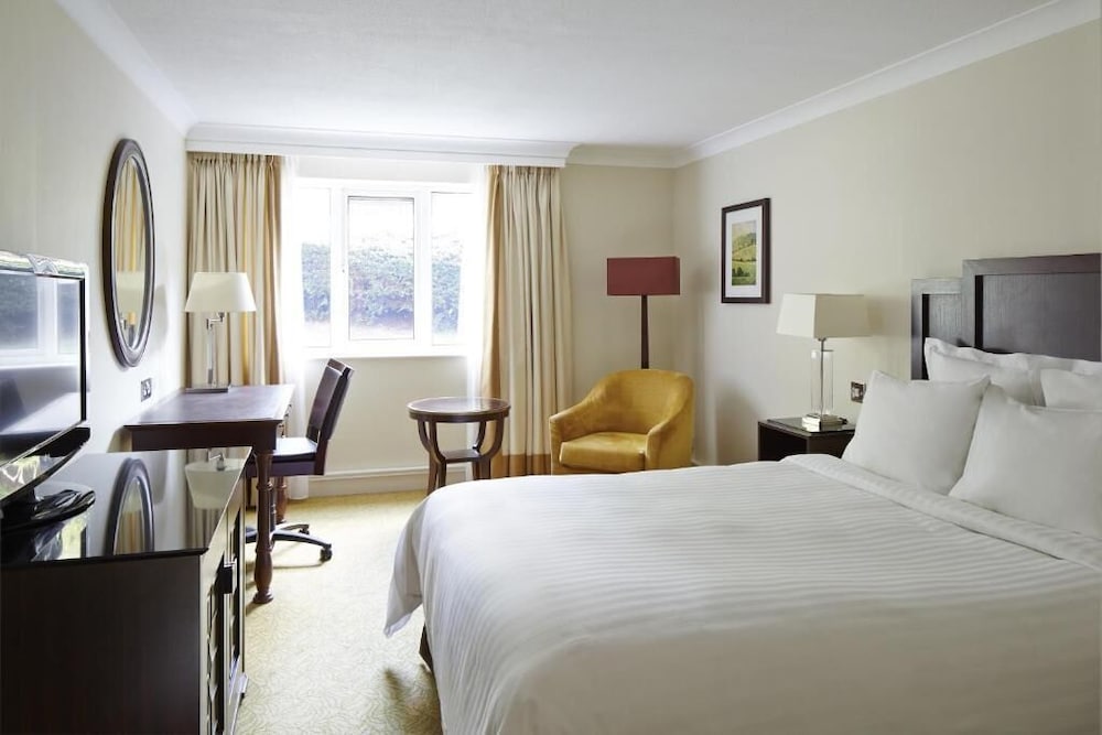 Room, Meon Valley Hotel, Golf & Country Club