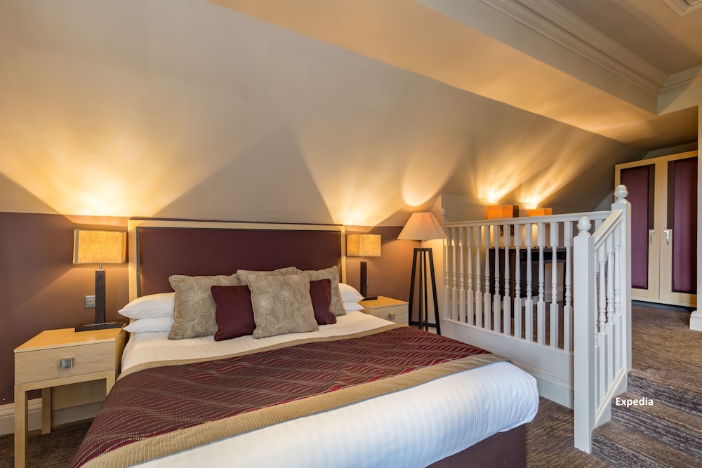 Nutfield Priory Hotel And Spa