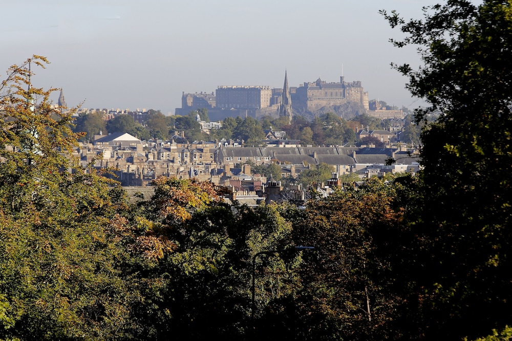 Best Western Edinburgh South Braid Hills Hotel