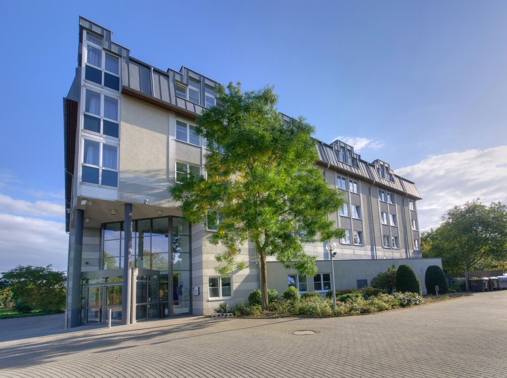 Hotel Düsseldorf Krefeld affiliated by Meliá in Krefeld Best Rates