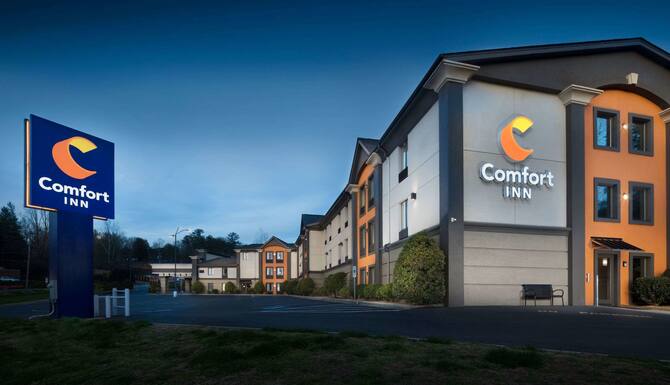 Comfort Inn Tunnel Road East In Asheville Nc Expedia