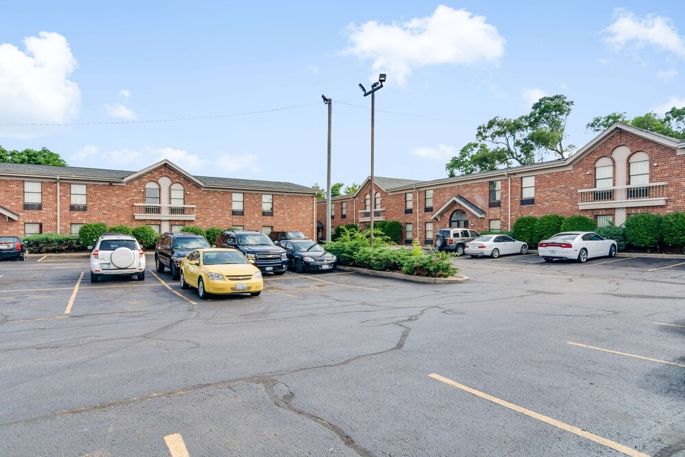 Exterior, Motel 6 Waukegan, IL