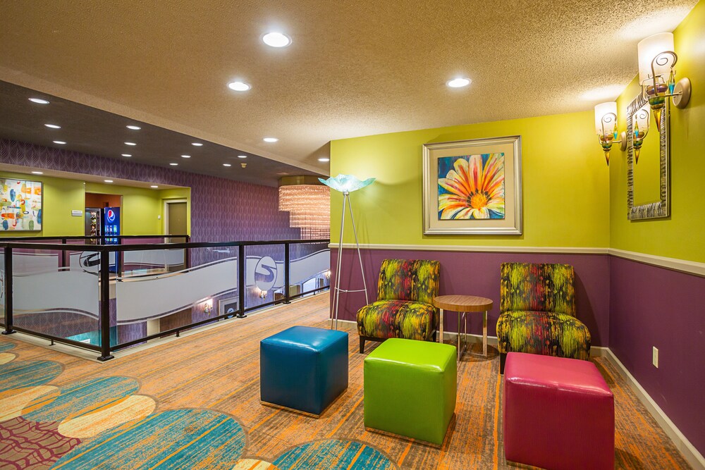 Clarion Inn & Suites