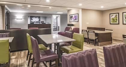 Wingate by Wyndham Brunswick