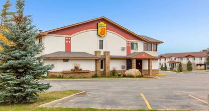 Super 8 by Wyndham Bemidji MN