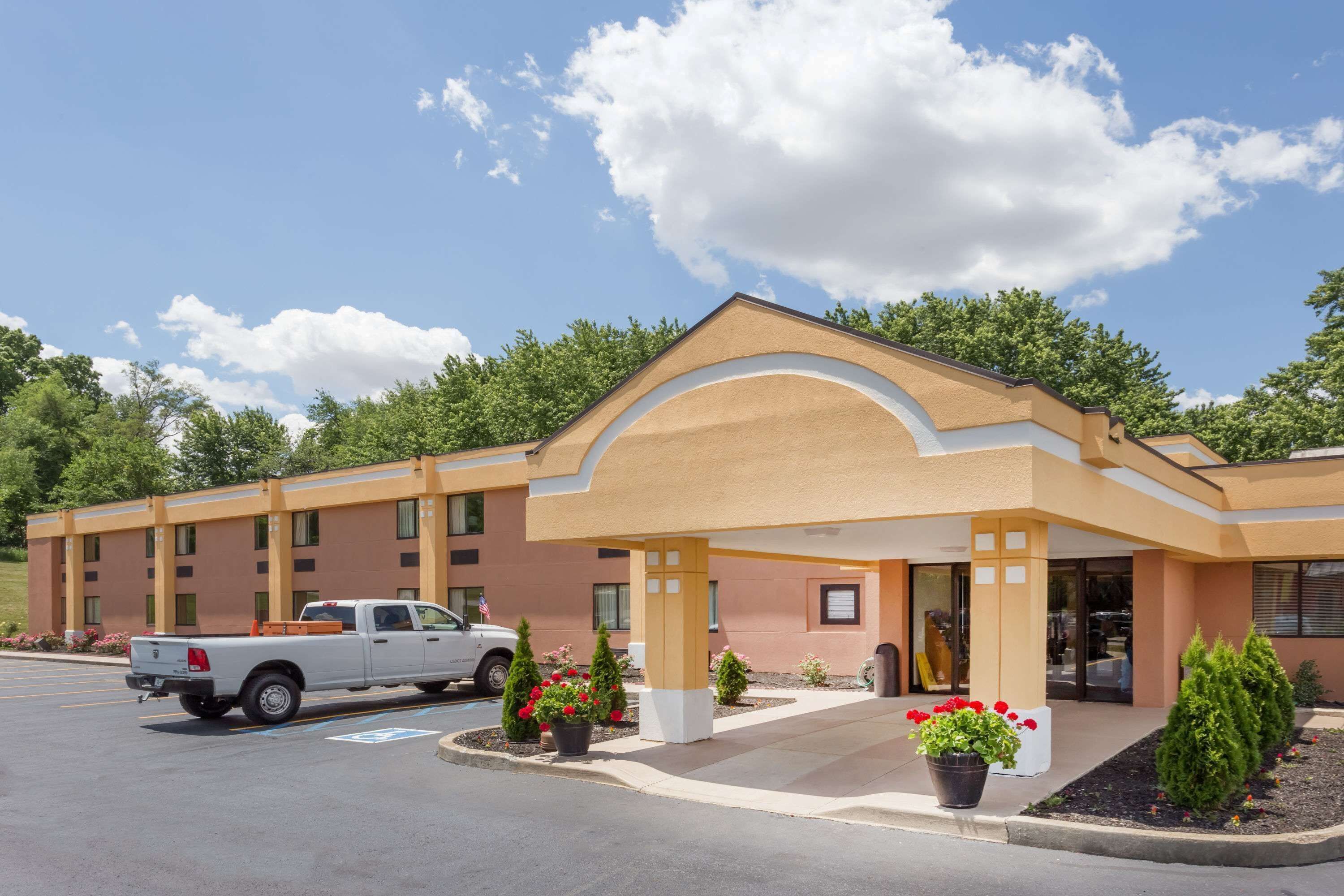 Super 8 by Wyndham Logansport in Logansport, United States