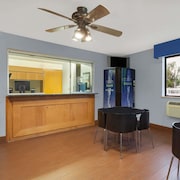 The 10 Best Hotels In Perryville For 2019 Expedia Super 8 By Wyndham Havre De Grace Aberdeen Area