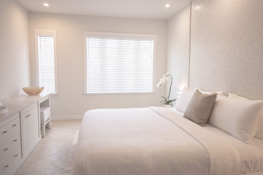 Cardozo Hotel South Beach: 2019 Room Prices , Deals ...