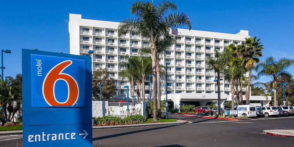 Motel 6 174 Los Angeles Lax 1260 Inglewood Ca 5101 West