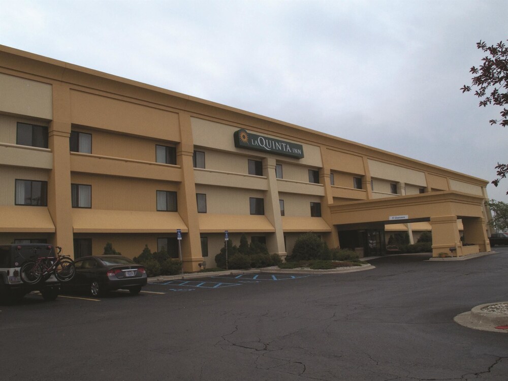 La Quinta Inn Detroit Southgate Mi 12888 Reeck Rd 48195 Hotel 1 Of 45