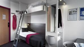 Desk, iron/ironing board, free WiFi, linens