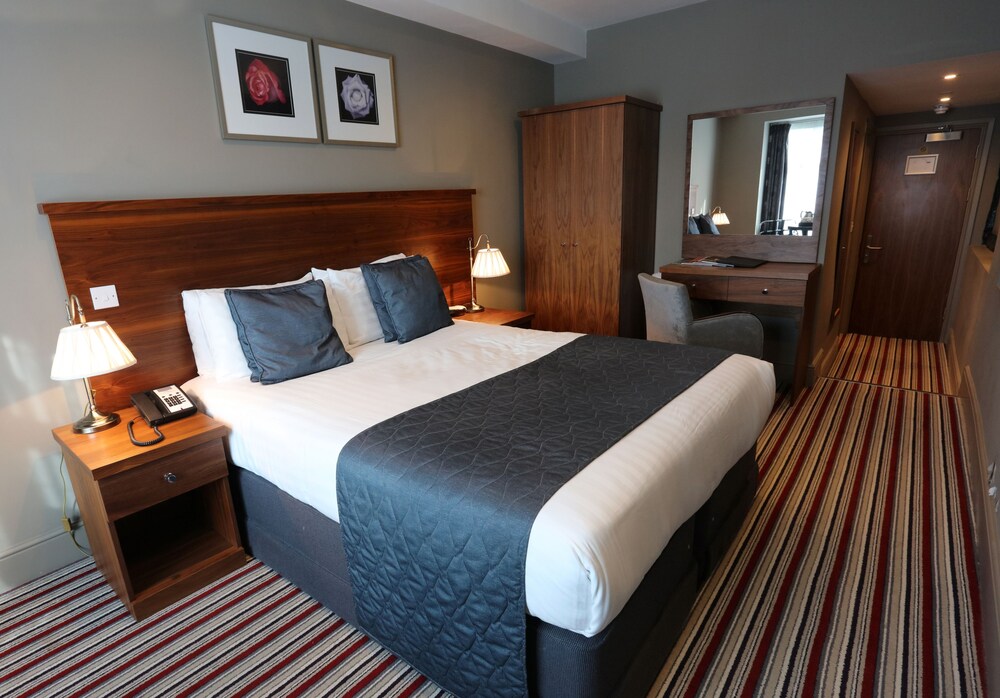 Room, Lythe Hill Hotel, Restaurant & Spa