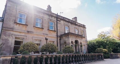 Charlton House Spa Hotel