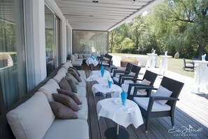 Sundeck