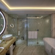 Crowne Plaza Dubai Deira Dubai Are Best Price Guarantee