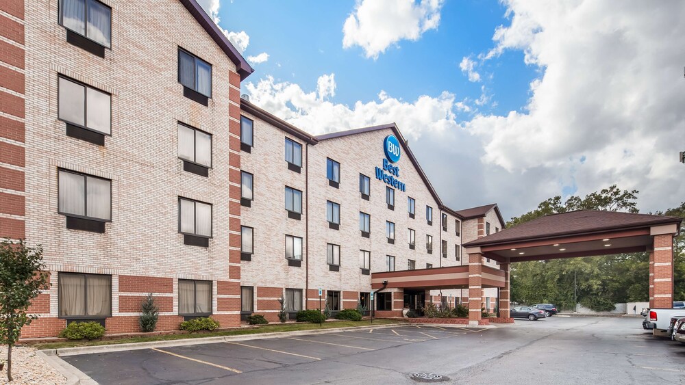 Best Western Inn & Suites - Midway Airport