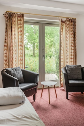 Classic Double Room | Hypo-allergenic bedding, individually decorated, individually furnished