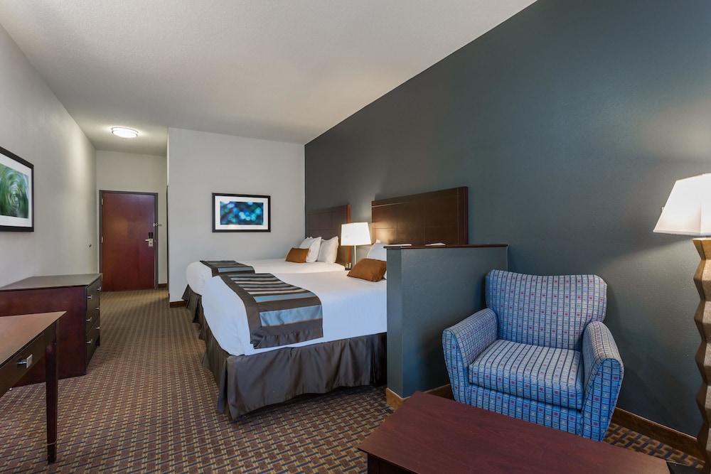 Room, Wingate by Wyndham High Point