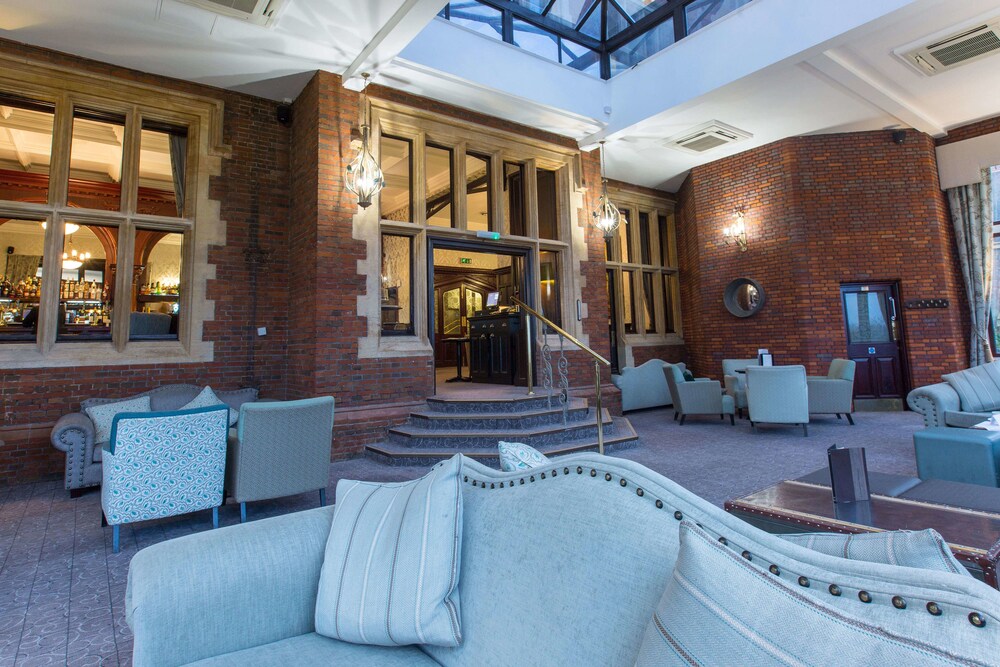 Dunston Hall Hotel, Spa and Golf Resort