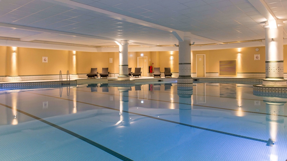 Indoor pool, Dunston Hall Hotel, Spa and Golf Resort