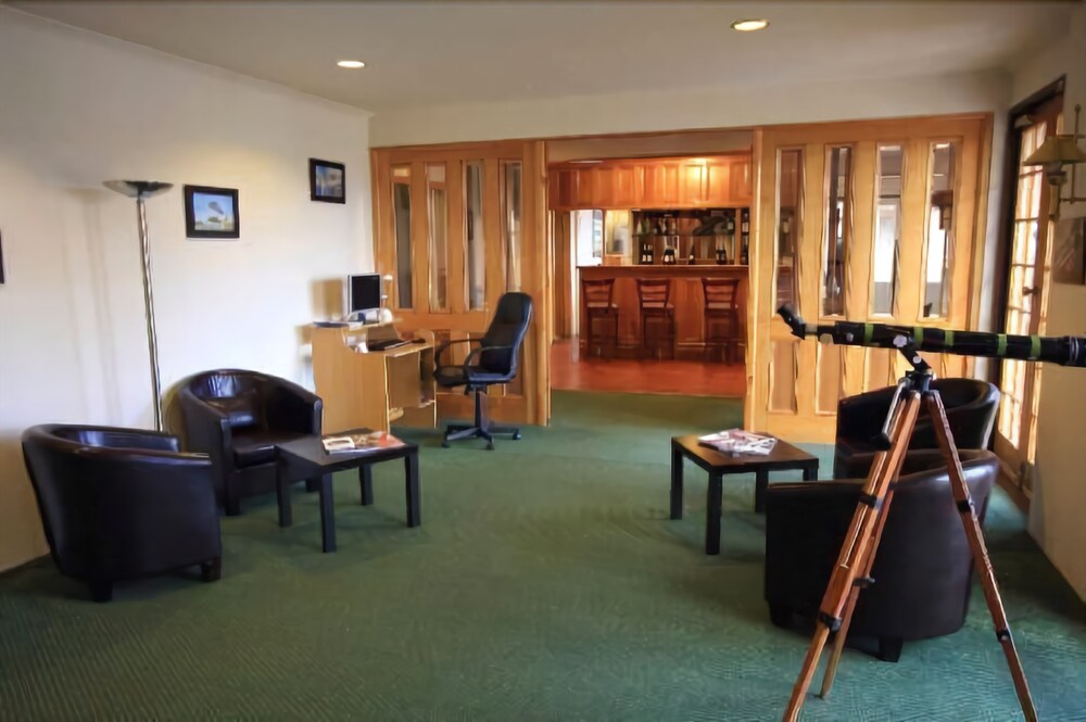 Aviators Lodge Motel
