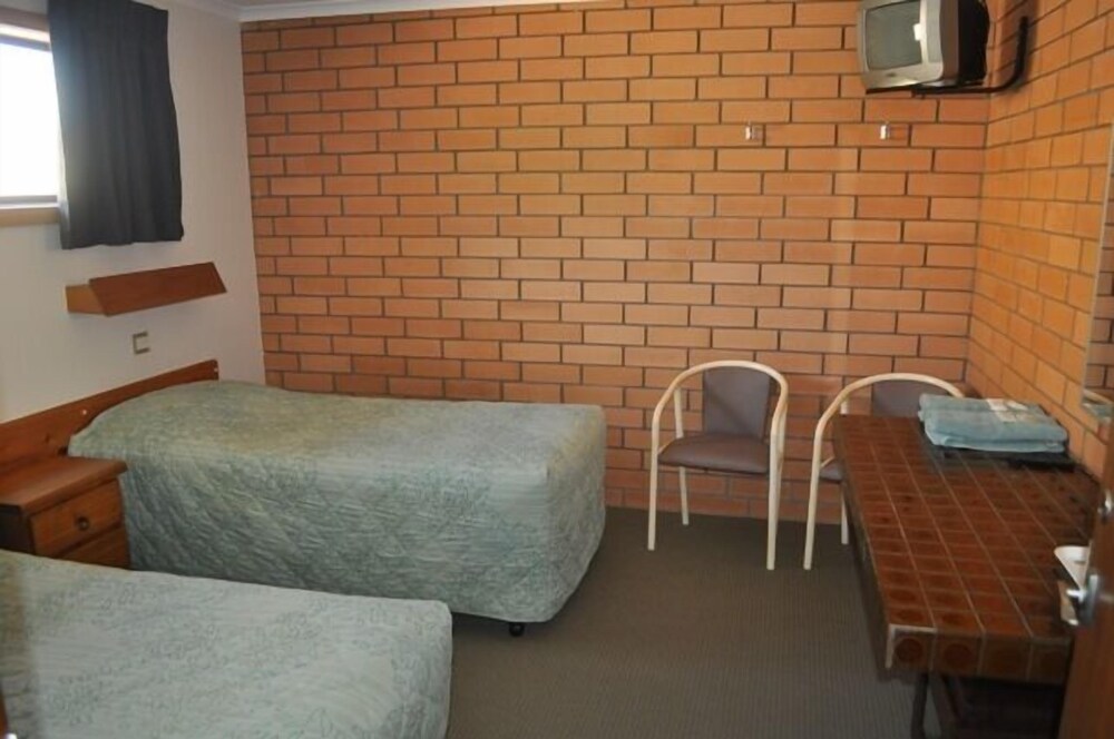 Keith Motor Inn