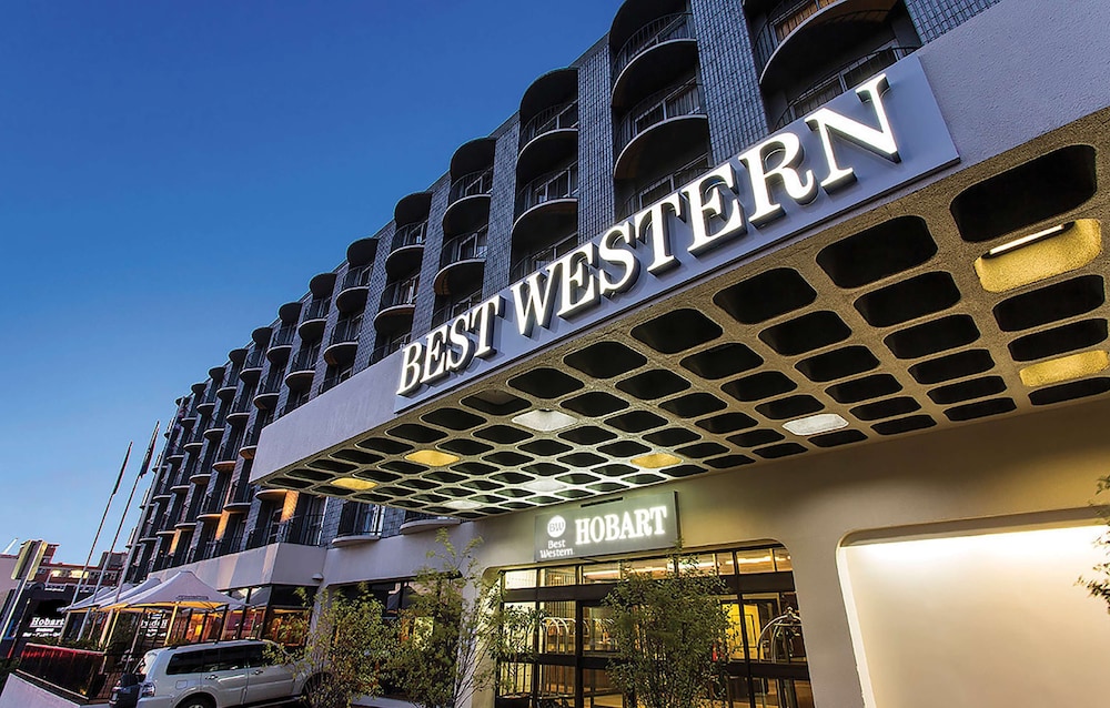 Property entrance, Best Western Hobart