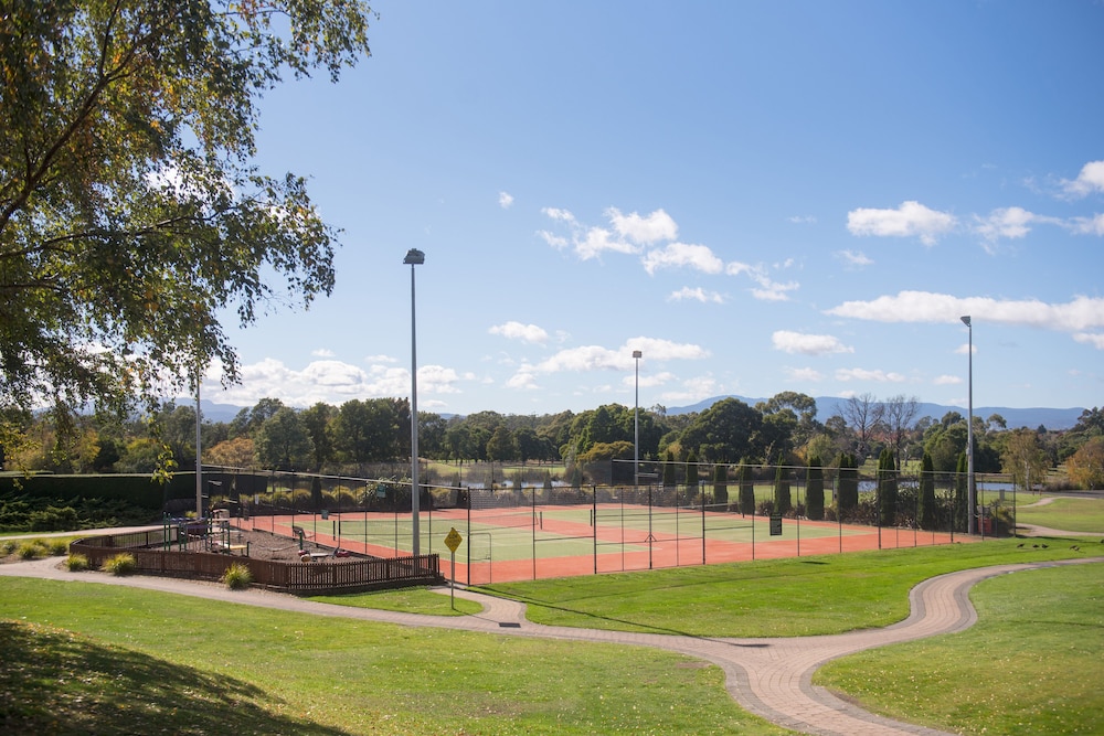 Country Club Tasmania