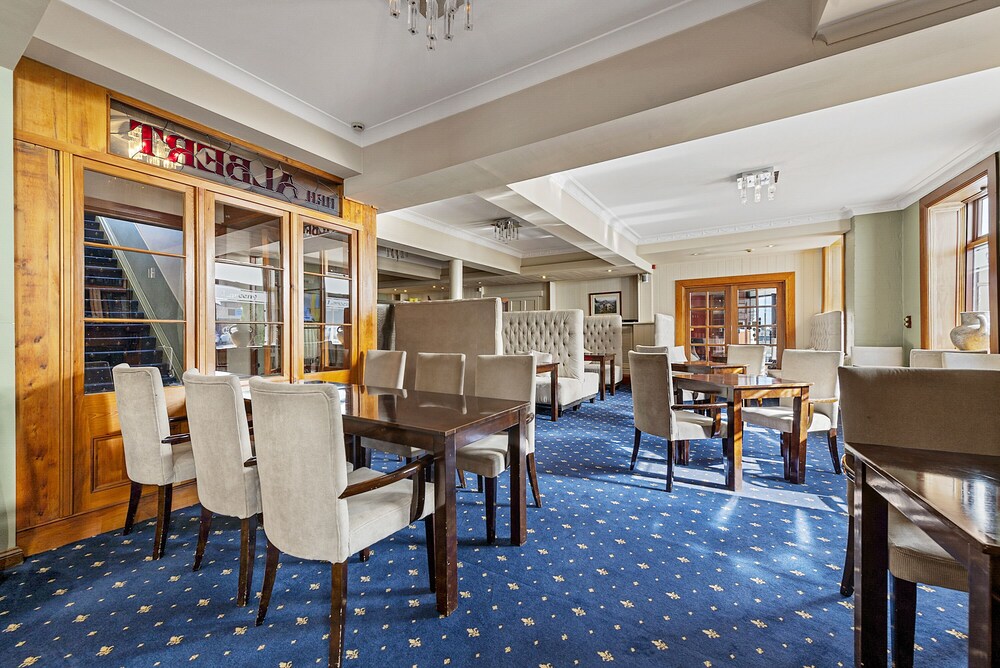 The Grand Hotel Launceston