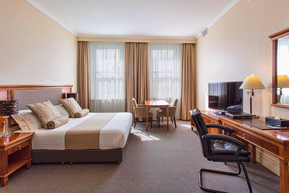 The Grand Hotel Launceston